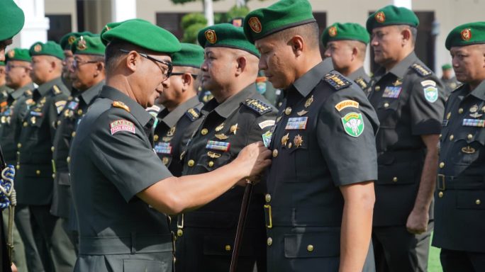 Pangdam Iskandar Muda Pimpin Upacara Sertijab dan Tradisi Satuan Pejabat Kodam IM