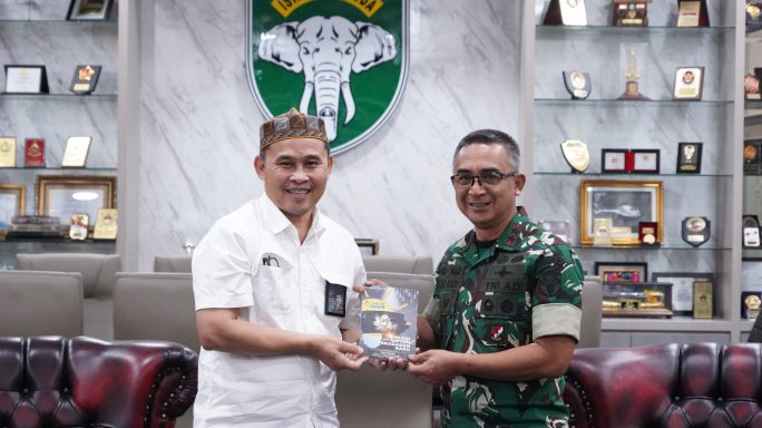 Pangdam Iskandar Muda Terima Audiensi GM PLN Aceh di Makodam IM