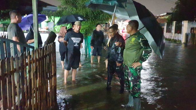 Pangdam Iskandar Muda kerahkan personel bantu korban banjir Aceh Utara.