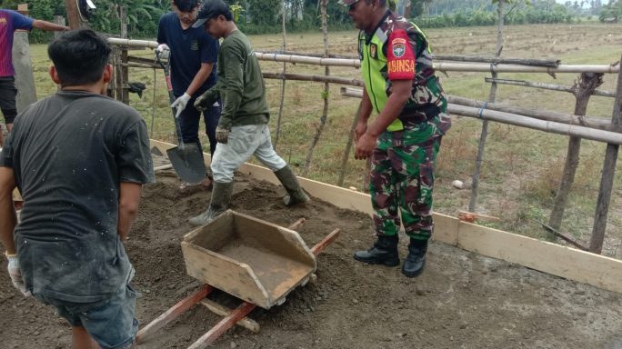 Babinsa Muara Tiga Perkuat Komunikasi Sosial, Jaring Aspirasi Warga Tgk di Laweung