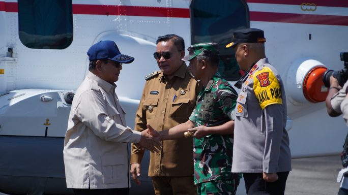 Presiden RI Prabowo Subianto didampingi Pangdam IM Tinjau Lokasi Bencana di Aceh Tenggara