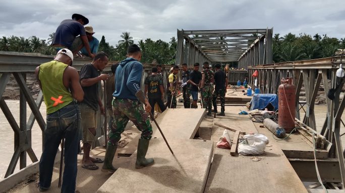 Pembangunan Jembatan Bailey Teupin Reudep yang menghubungkan Bireuen – Aceh Utara Capai 99%