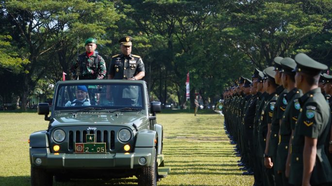 Kasdam IM Tutup Pendidikan Diktukba dan Dikmaba Infanteri di Rindam Iskandar Muda