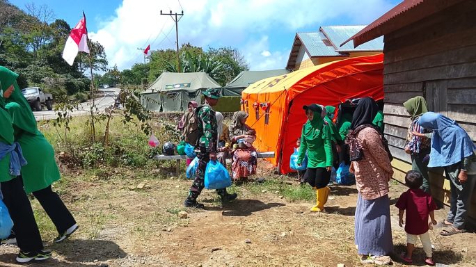 Kodim 0119/BM Salurkan Bantuan Perlengkapan sekolah bagi Murid SDN Uning Mas Bener Meriah