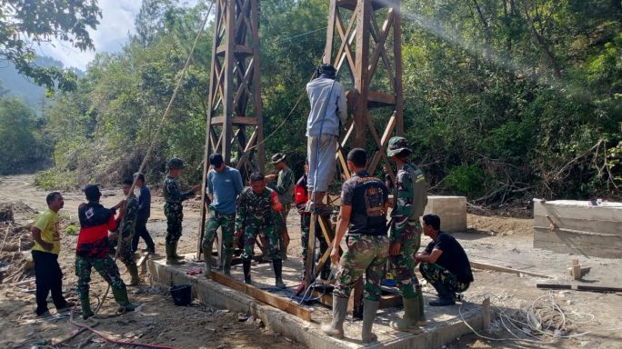 Pembangunan Jembatan Gantung Kalaili di Linge Aceh Tengah Capai 45,5 Persen