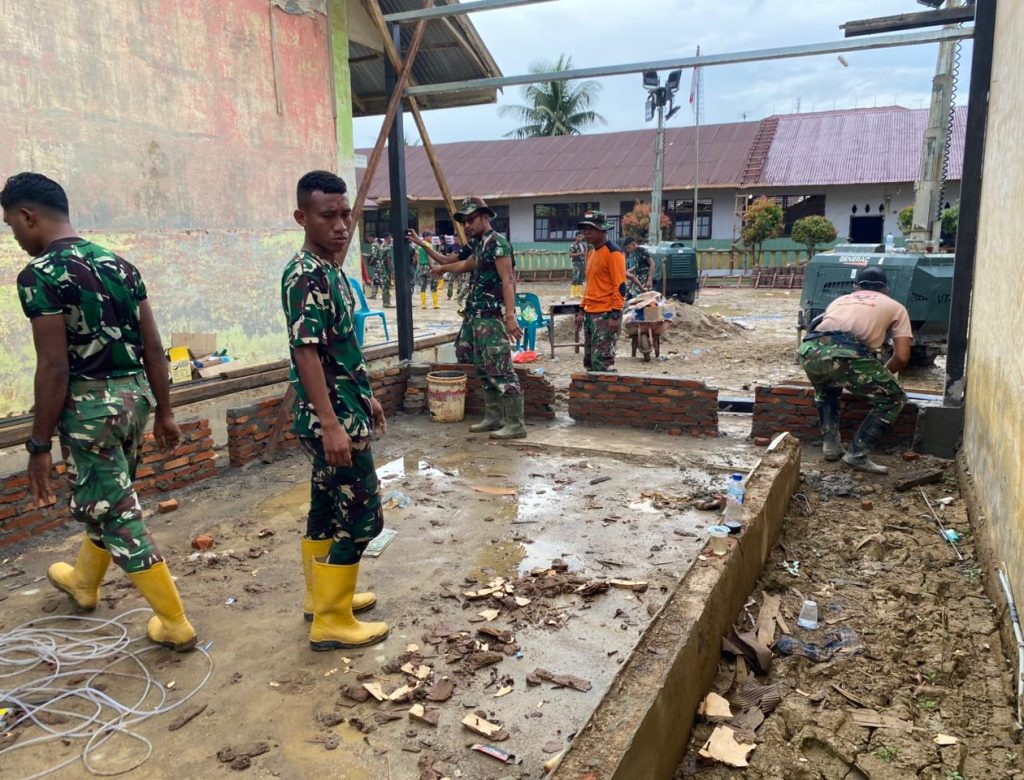 Satgas Gulbencal Rehabilitasi SDN Sungai Liput Pascabencana di Aceh Tamiang