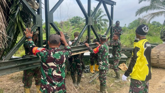 Jelang Idul Fitri, Kodam IM rampungkan pembangunan Jembatan Bailey Desa Buket Bata, Kec Pante Bidari, Aceh Timur