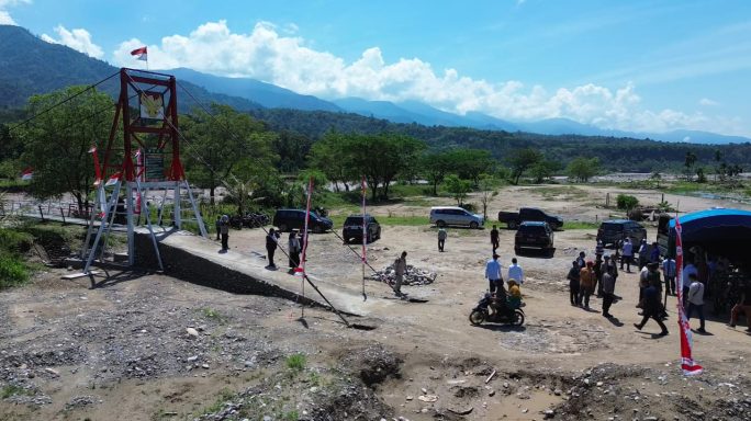 Jembatan Gantung Mamas Indah Agara Resmi Digunakan