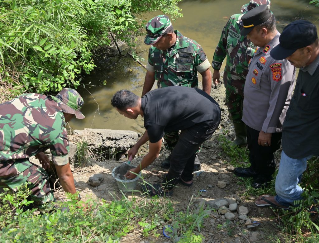 Peletakan Batu Pertama Jembatan Aramco, Harapan Baru untuk Petani Delima