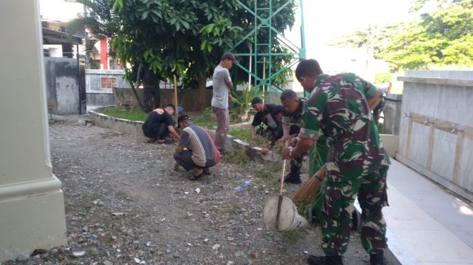 Infolahtadam IM Perkuat Sinergi dengan Masyarakat Melalui Gotong Royong