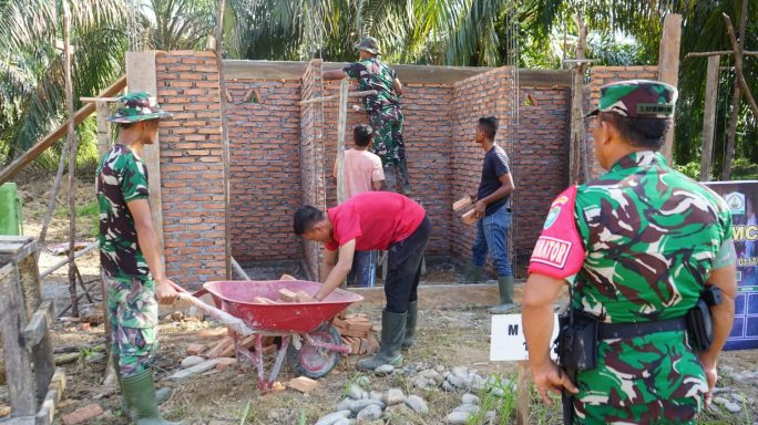 Satgas TMMD Kodim 0117/Aceh Tamiang Lanjutkan Pembangunan Fisik di Desa Suka Makmur