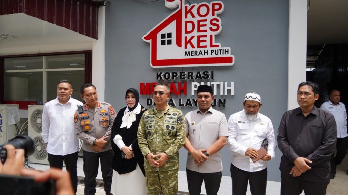 Pangdam Iskandar Muda Hadiri Vicon Launching Operasionalisasi 1.061 Titik KDKMP Seluruh Indonesia di Aceh Besar