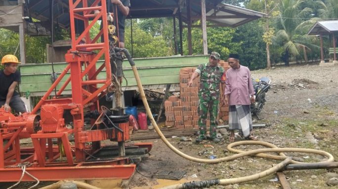 Air Bersih Jadi Harapan, Satgas TMMD ke-129 Kodim 0102/Pidie Mulai Bor Sumur di Dayah Babul Ula Almunawarah