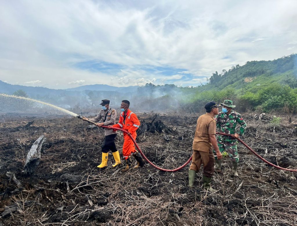 Tim Gabungan Kembali Tangani Karhutla di Gampong Drien Aceh Selatan
