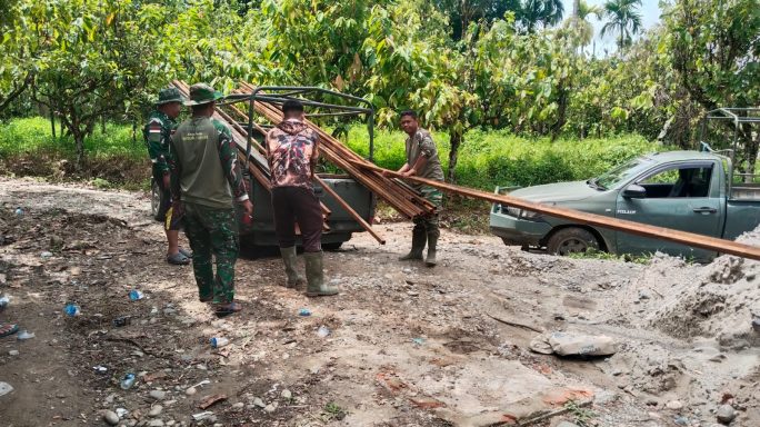Kodim 0108/Agara bersama masyarakat terus percepat pembangunan Jembatan Gantung Lawe Ger Ger Aceh Tenggara