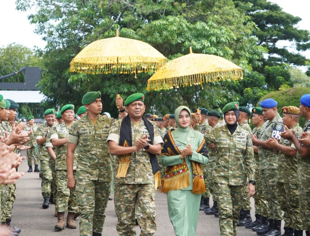 Brigjen TNI Ali Imran Jalani Tradisi Penyambutan sebagai Kasdam Iskandar Muda