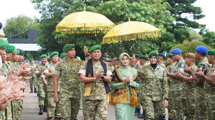 Brigjen TNI Ali Imran Jalani Tradisi Penyambutan sebagai Kasdam Iskandar Muda